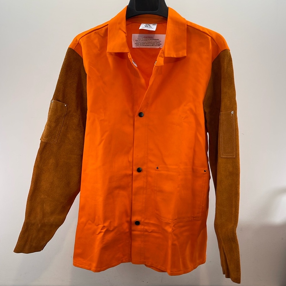 NWOT Steiner Industries Weldlite Jacket Men Large